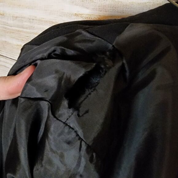 Allen B. by Allen Schwartz Black Embellished Blazer Size Medium - Picture 11 of 11